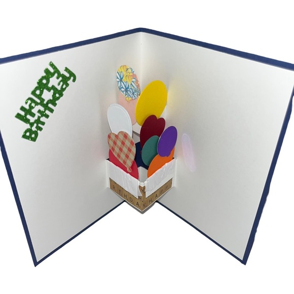 Handmade 3 dimensional paper art greeting cards. Pack of 5. - Picture 7 of 7